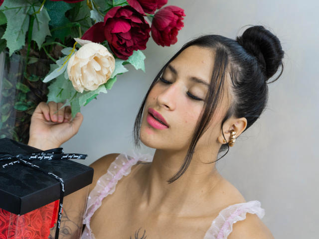 PeytonGrayy - Live porn &amp; sex cam - 25431697