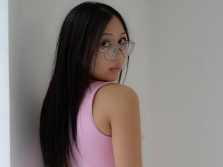 NaomiAsian's Model Profile