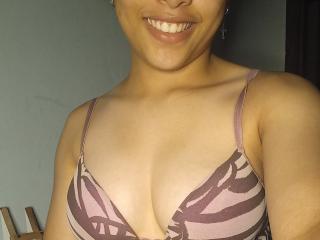 KellyLove69's Model Profile