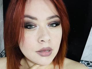 MaddyBloomX's Model Profile