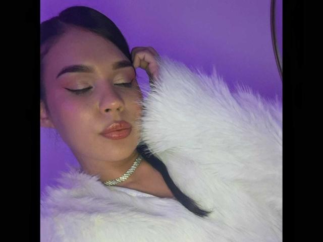 CarolineWill - Live porno og sexkamera - 25434597