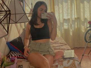 NicollSanchez's Model Profile