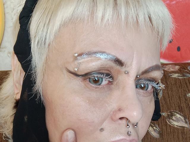 Icecandyshokolade - Live porno og sexkamera - 25436565