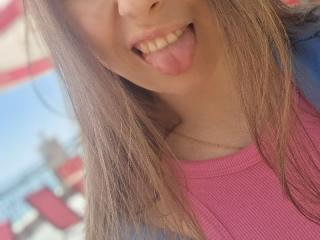 Jumiera's Model Profile