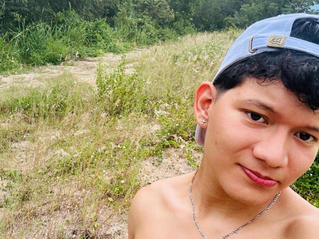 LukaMiranda - Live Sex Cam - 25438821