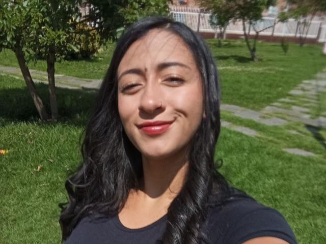 ZaraBeicker - сексуальная веб-камера в реальном времени - 25439717