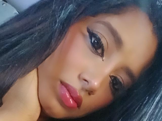 MariaCatalina - ライブポルノ&amp;セックスカム - 25442513