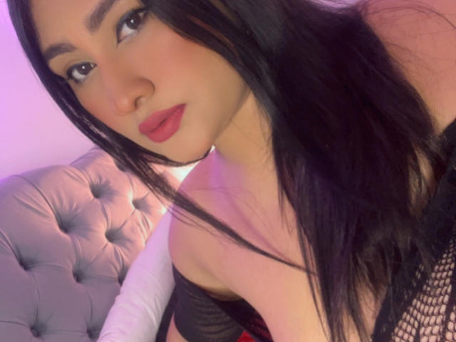 ShiaraRussi - Live porn &amp; sex cam - 25444449