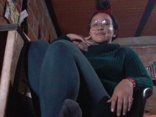 EskelaTheHuntress - Live sex cam - 25444805