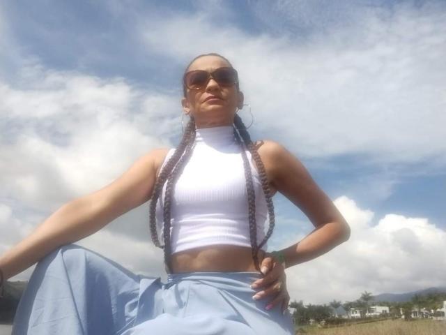 AgathaStone - Live porn &amp; sex cam - 25454229