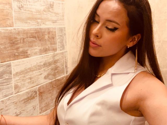 AlisonTatcher - ライブポルノ&amp;セックスカム - 25456525