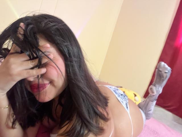 MaiaHairy - Live sex cam - 25459141