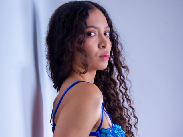 ClarelandsWell - Live porn &amp; sex cam - 25462189