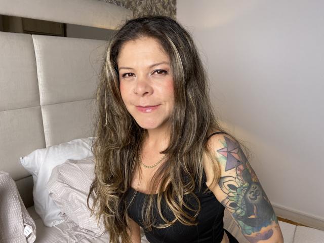 MartinaFiore - Live porn &amp; sex cam - 25464345