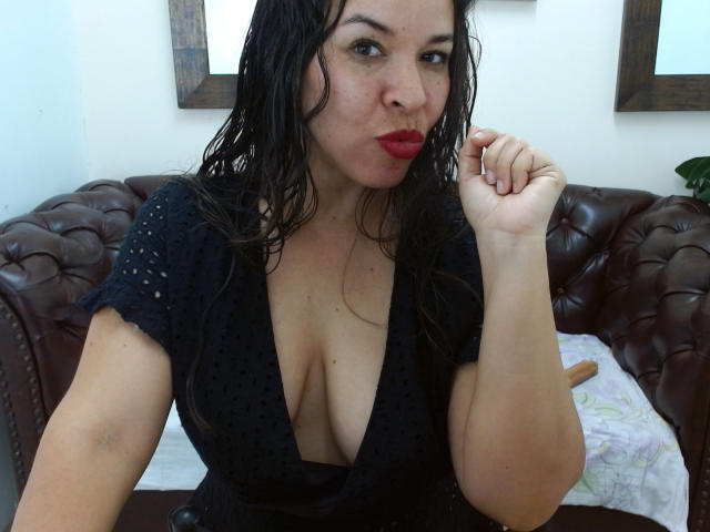 LizethBells - Live porn &amp; sex cam - 25465085