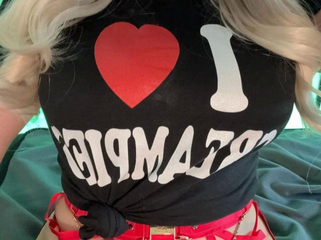 allyssecret-hot - Live porn &amp; sex cam - 25468453