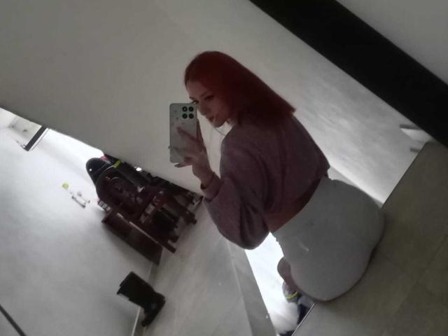 SamanthaCollen - Élő pornó és szexkamera - 25474941