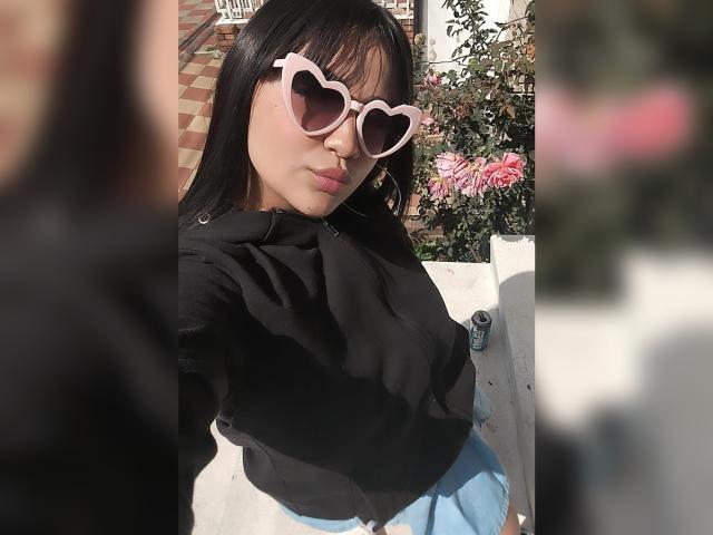 KarinaBlake - Live porn &amp; sex cam - 25475041