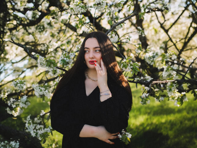 MilanaPrice - פורנו בשידור חי ומצלמת סקס - 25476221