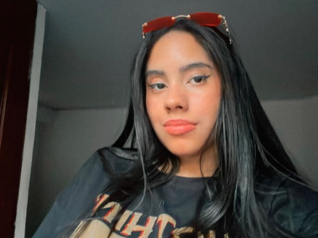 SiennaTaylor - Live sexe cam - 25478169