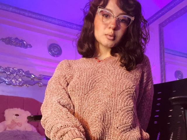 AlisonFiisher - Porno na żywo i seks kamera - 25478409