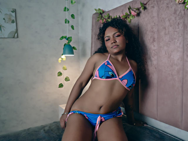EvaBennet - Live porn &amp; sex cam - 25478781