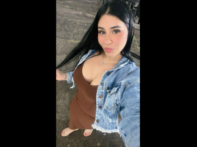 AmaiaCooper - Live porn &amp; sex cam - 25481253