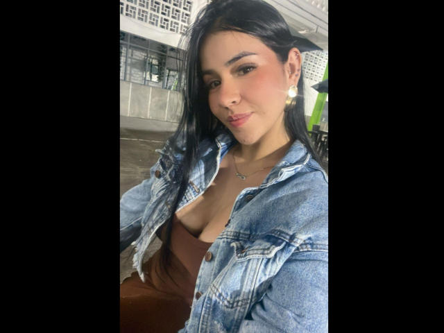 AmaiaCooper - Live porn &amp; sex cam - 25481257