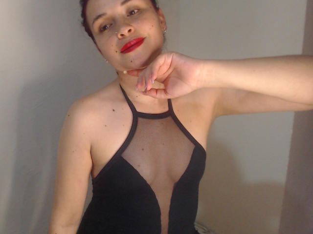 WendySchulz - Camera khiêu dâm &amp; quyến rũ trực tiếp - 25485529