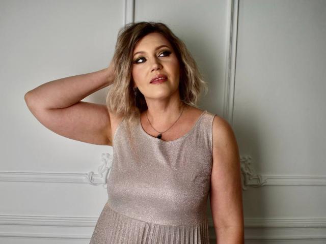 NinaStarle - Sexe cam en vivo - 25488293