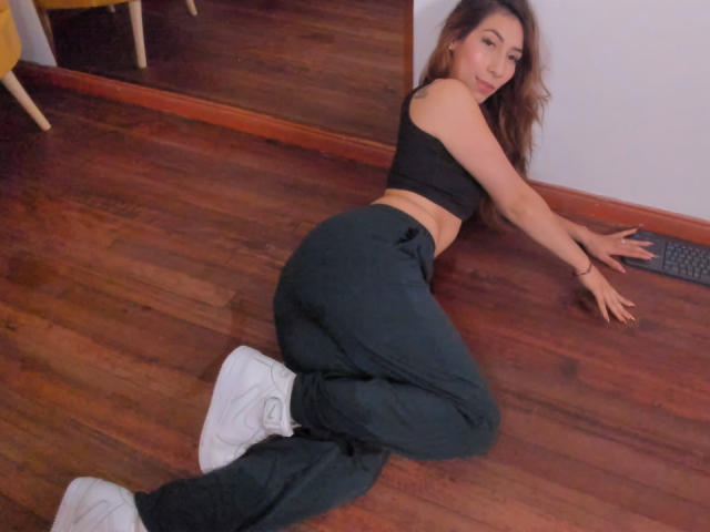 LissyHoffman - Live sexe cam - 25493065