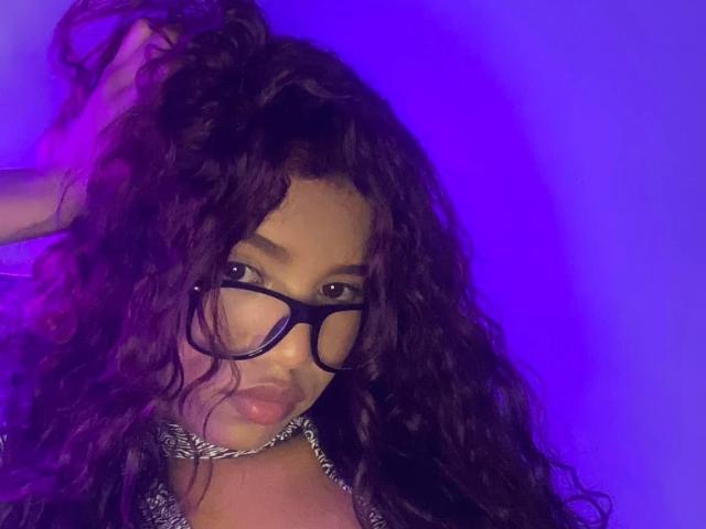 KathaleyaToms - Sexe cam en vivo - 25495721