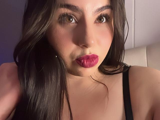 VenusMusa - Élő pornó és szexkamera - 25498405