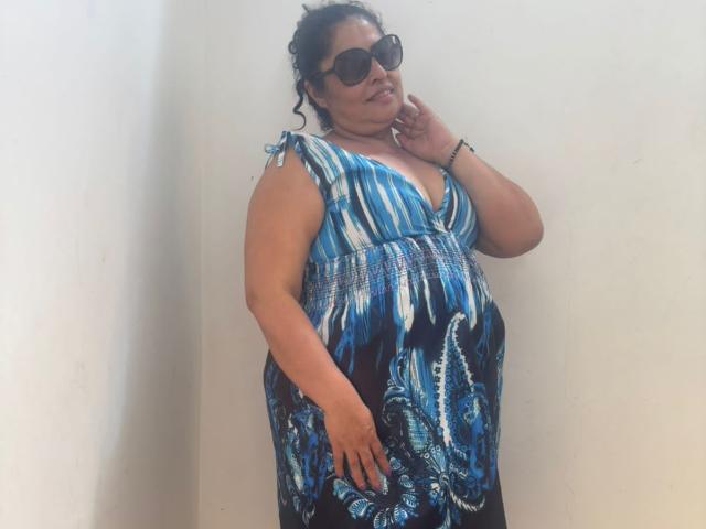 Keyla69Hot - Live Sex Cam - 25506089