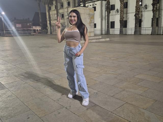 OliviGrace - ライブポルノ&amp;セックスカム - 25511245