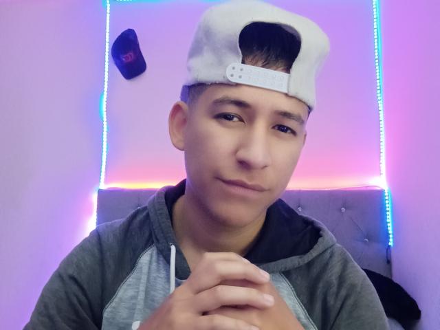 DantezSword - Live Sex Cam - 25511297