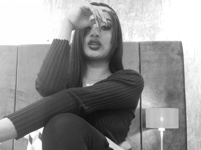 EmmaaRodriguez - сексуальная веб-камера в реальном времени - 25512317
