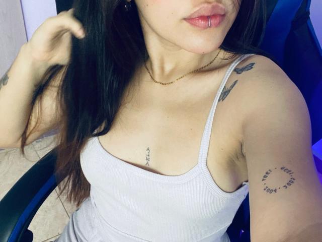 SophiaMarx - Live sex cam - 25515189