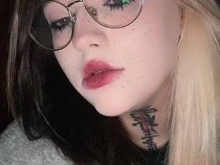 FoxySiera - Live porn &amp; sex cam - 25516477