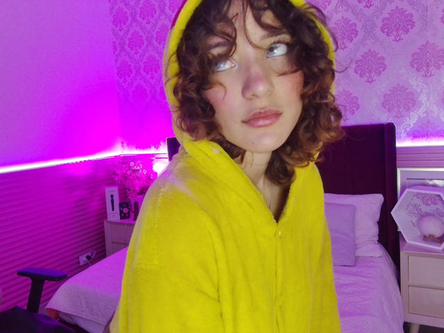 MiaSinclairX - Live porn &amp; sex cam - 25523665