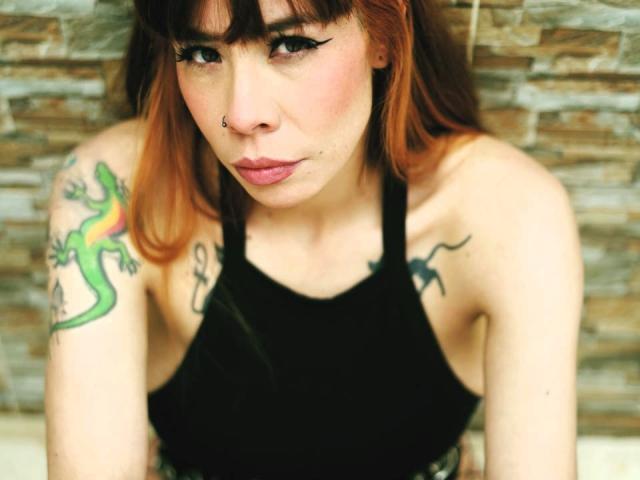 AriiannaHot - פורנו בשידור חי ומצלמת סקס - 25525093