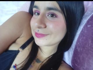 AmberBluck - Live porn &amp; sex cam - 25533973