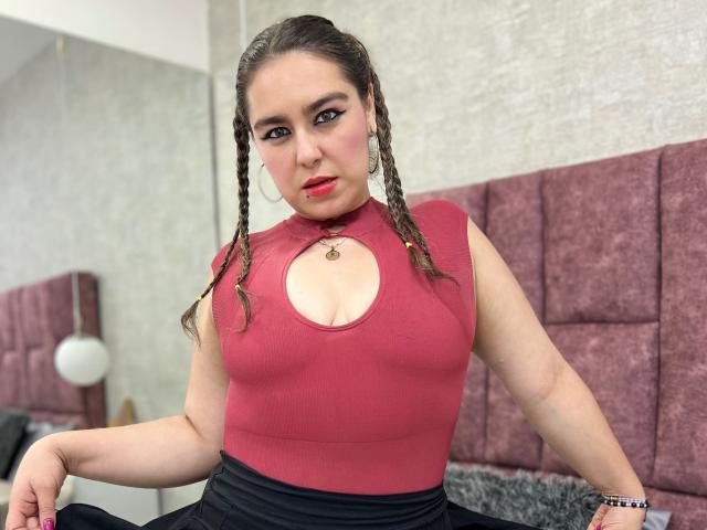 TaylorNova - Sexe cam en vivo - 25534401