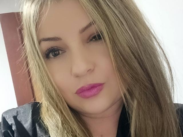 NatalyHami - Porno na żywo i seks kamera - 25535141
