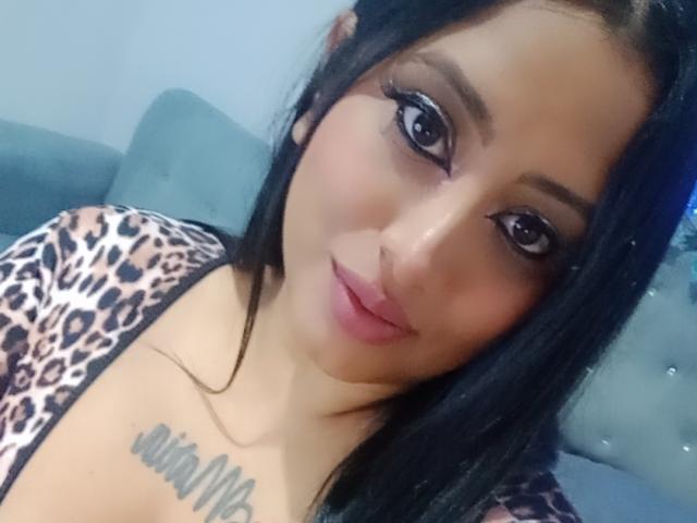 MariaCatalina - Sexe cam en vivo - 25537049