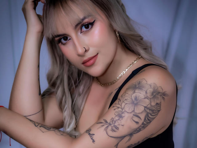 EmilyBrrown - Camera khiêu dâm &amp; quyến rũ trực tiếp - 25538477