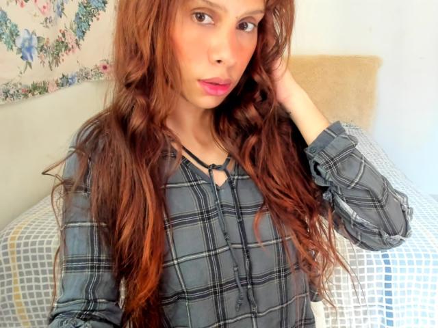 Slimely - Live sex cam - 25539217
