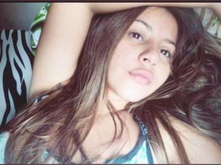 JeynsCharm - Live porn &amp; sex cam - 25539585