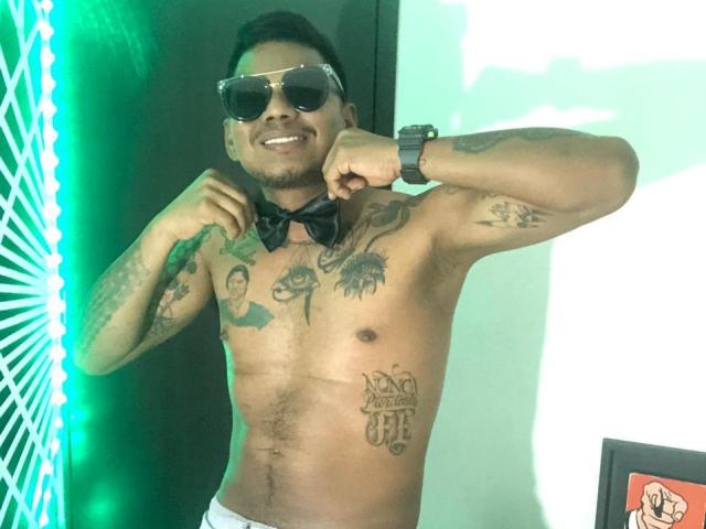 SamSexy69 - Sexe cam en vivo - 25543101