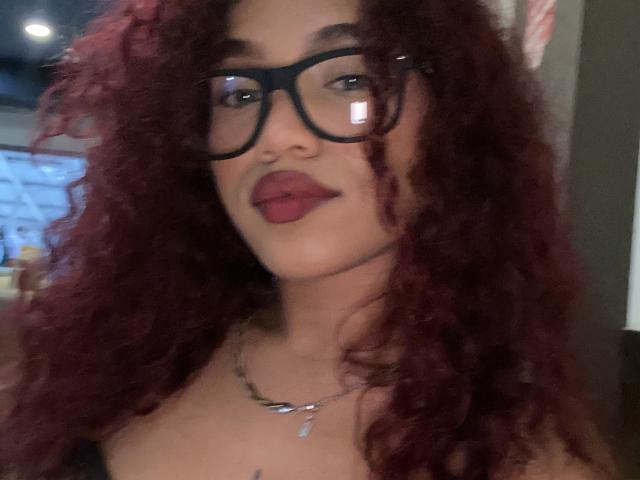 KathaleyaToms - Live porn &amp; sex cam - 25544297